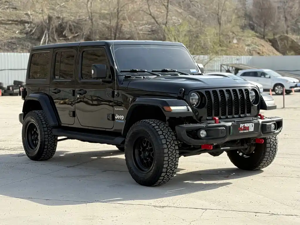 Wrangler NEV 4-door 2.0 T 4 xe Sahara Advance