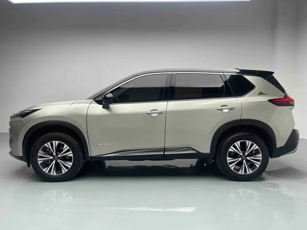 X-Trail e-POWER Super Hybrid Dual Motor 4 WD Luxury