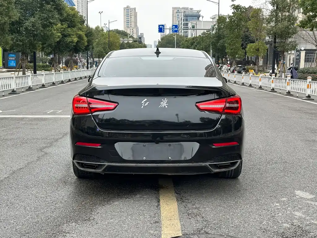 Hongqi H5 Classic 1.5 T DCT Flagship Charm