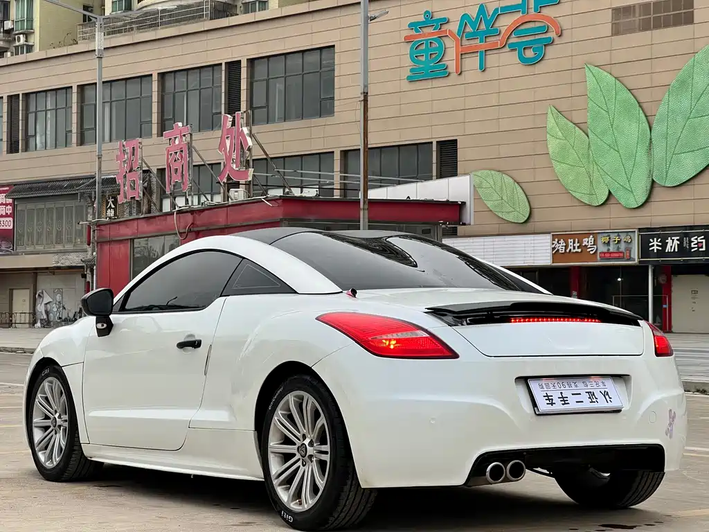 Peugeot RCZ 1.6 T Fashion