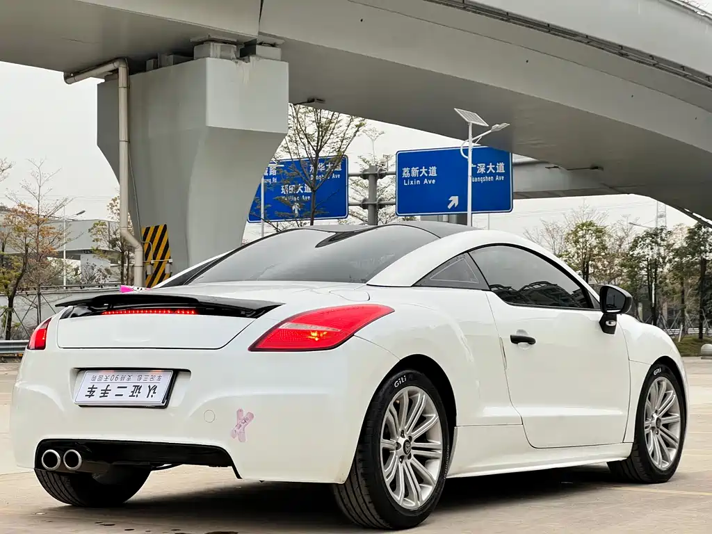 Peugeot RCZ 1.6 T Fashion
