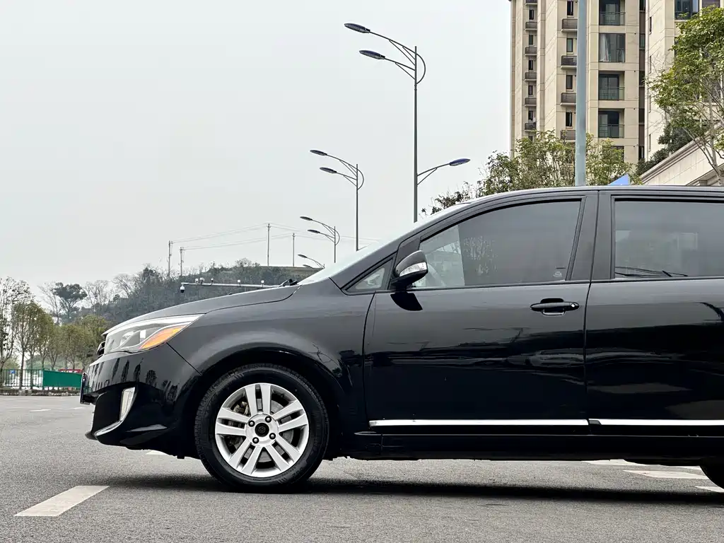 Arrizo M7 2.0 L CVT Wide Joy 232-seat