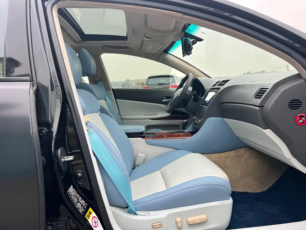 Lexus GS 300