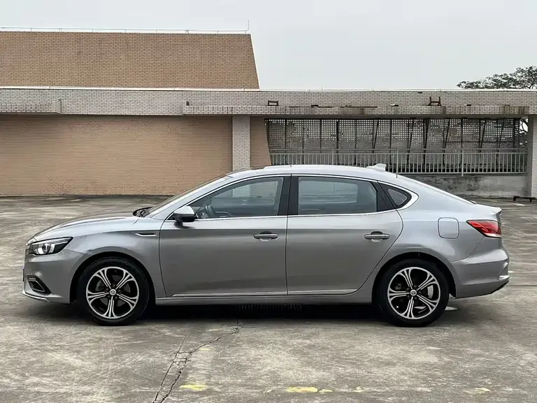 MG6 MG6 2017款 20 T 自动尊享互联网版 国V