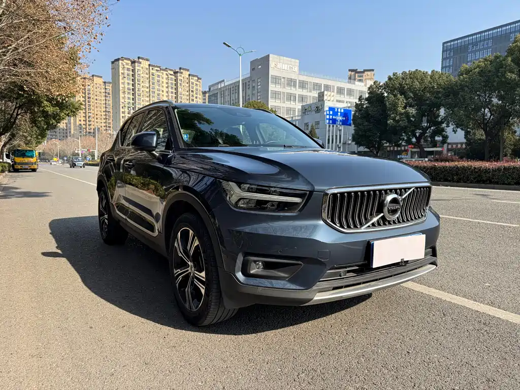 Volvo XC40 T4 4 WD Smart Vision Luxury