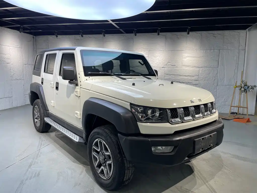 BAIC BJ40 40 L 2.3 T Auto 4 WD Rally Champion