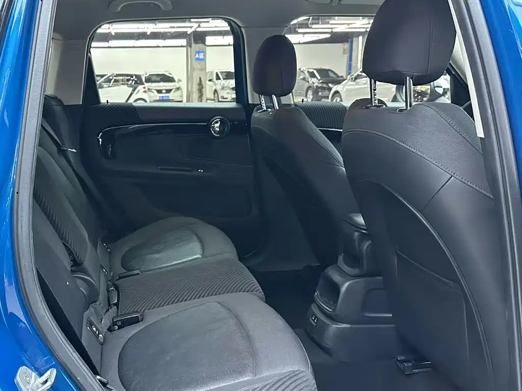 MINI COUNTRYMAN 1.5 T COOPER ALL4 Classic