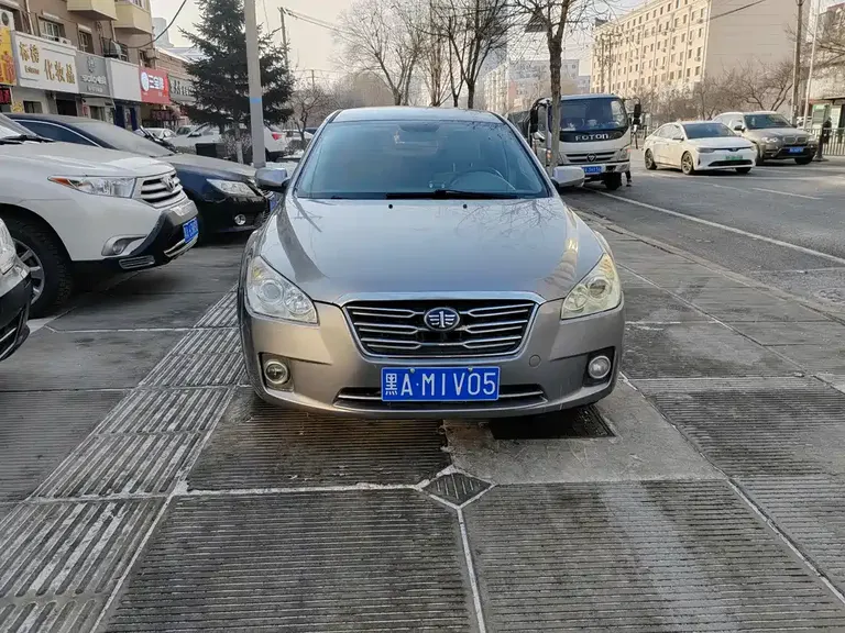 Besturn B50 1.6 L Manual Comfort