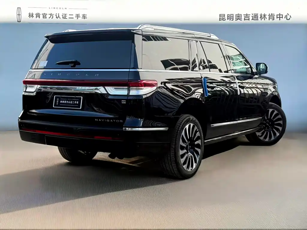 Navigator 3.5 T LWB President