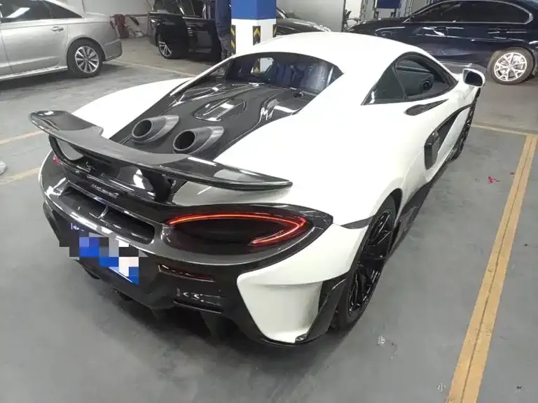 McLaren 600 LT 3.8 T Coupe