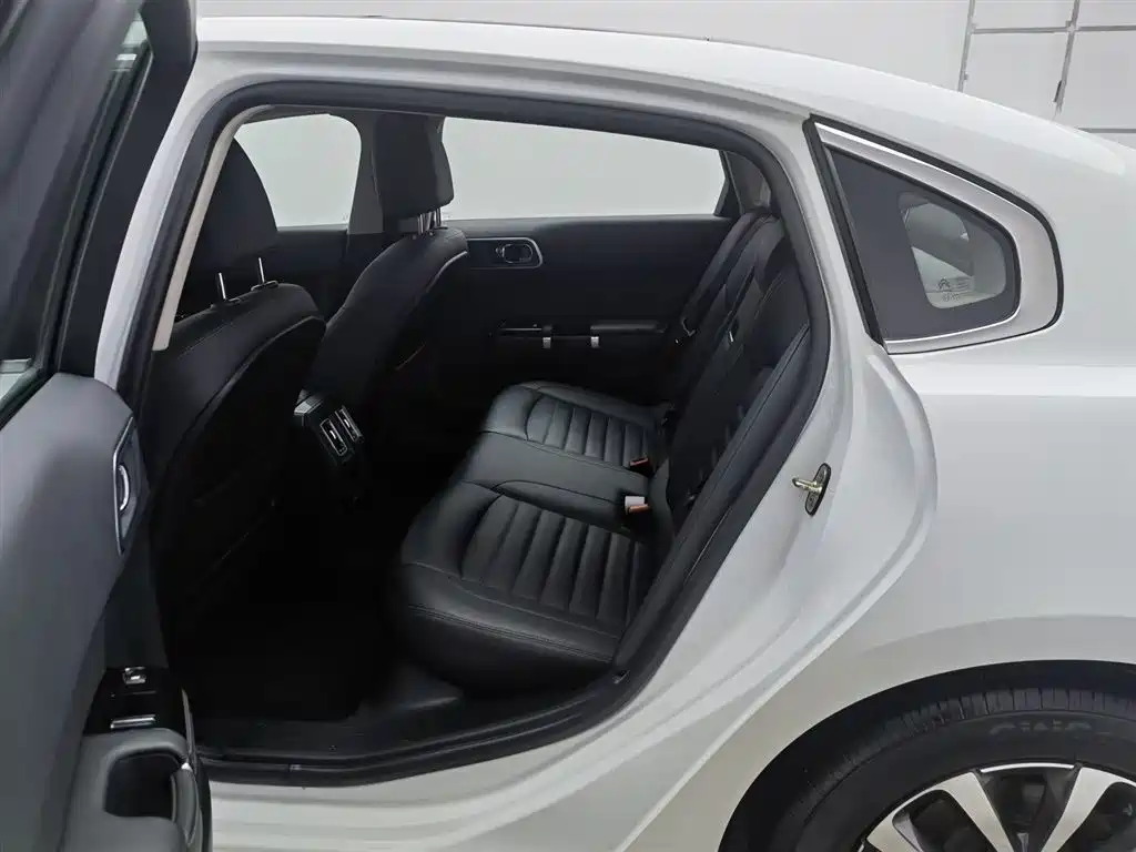 Citroën C6 400 THP Comfort