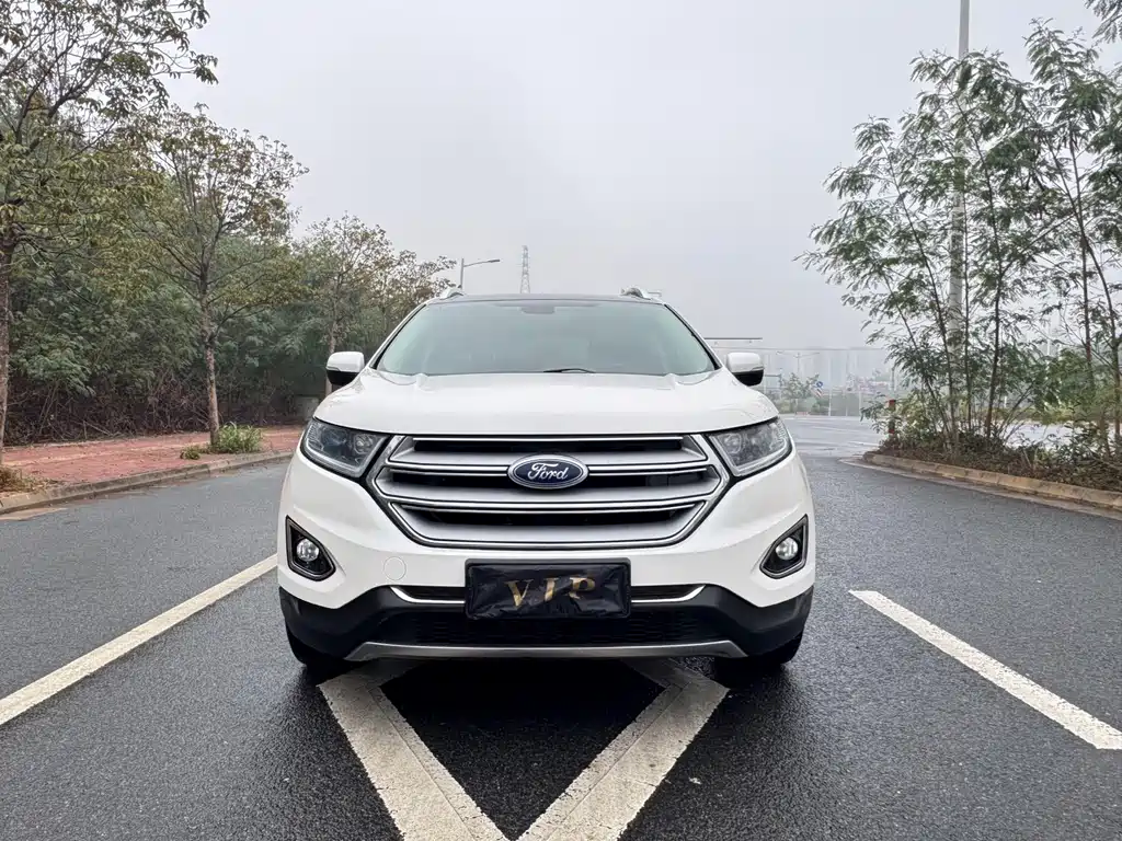 Edge EcoBoost 245 2 WD Grand Sharp 7-seat CN-V