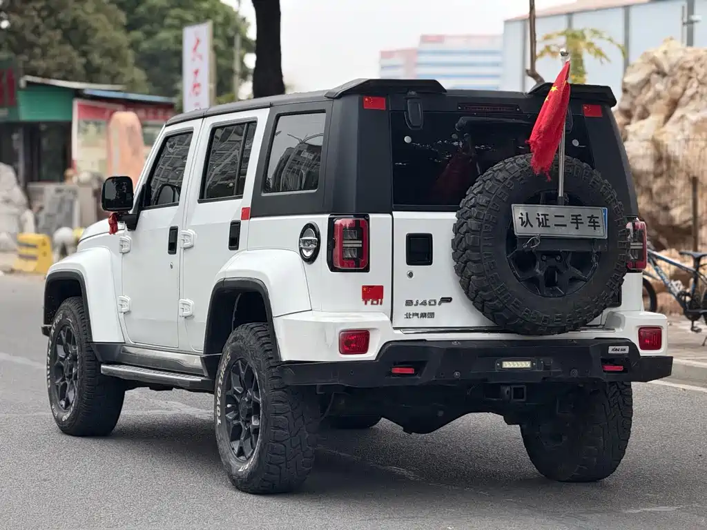 BAIC BJ40 2.0 D Auto 4 WD Blade Hero Swordsman