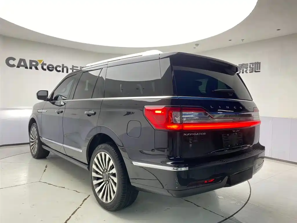Navigator 3.5 T Honor Shine