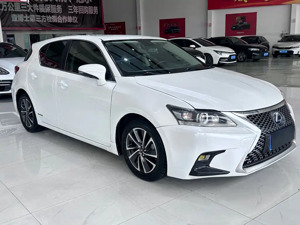 Lexus CT CT200 h Elite Mono CN-V