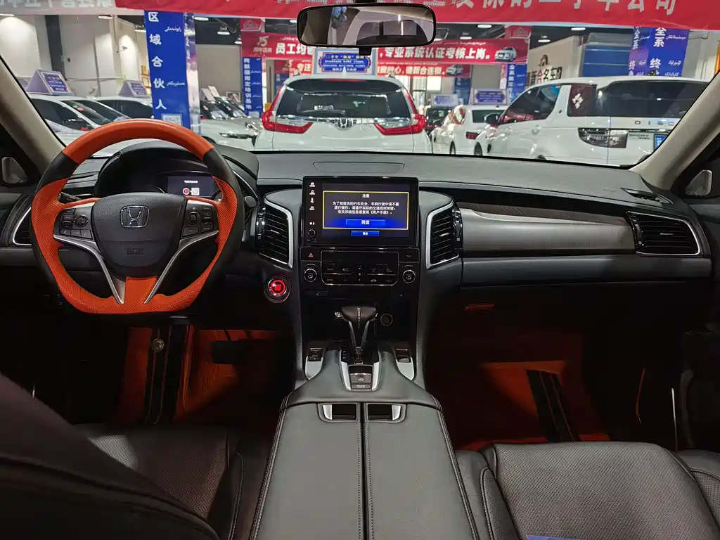 Avancier 240 TURBO 2 WD Smart Enjoyment