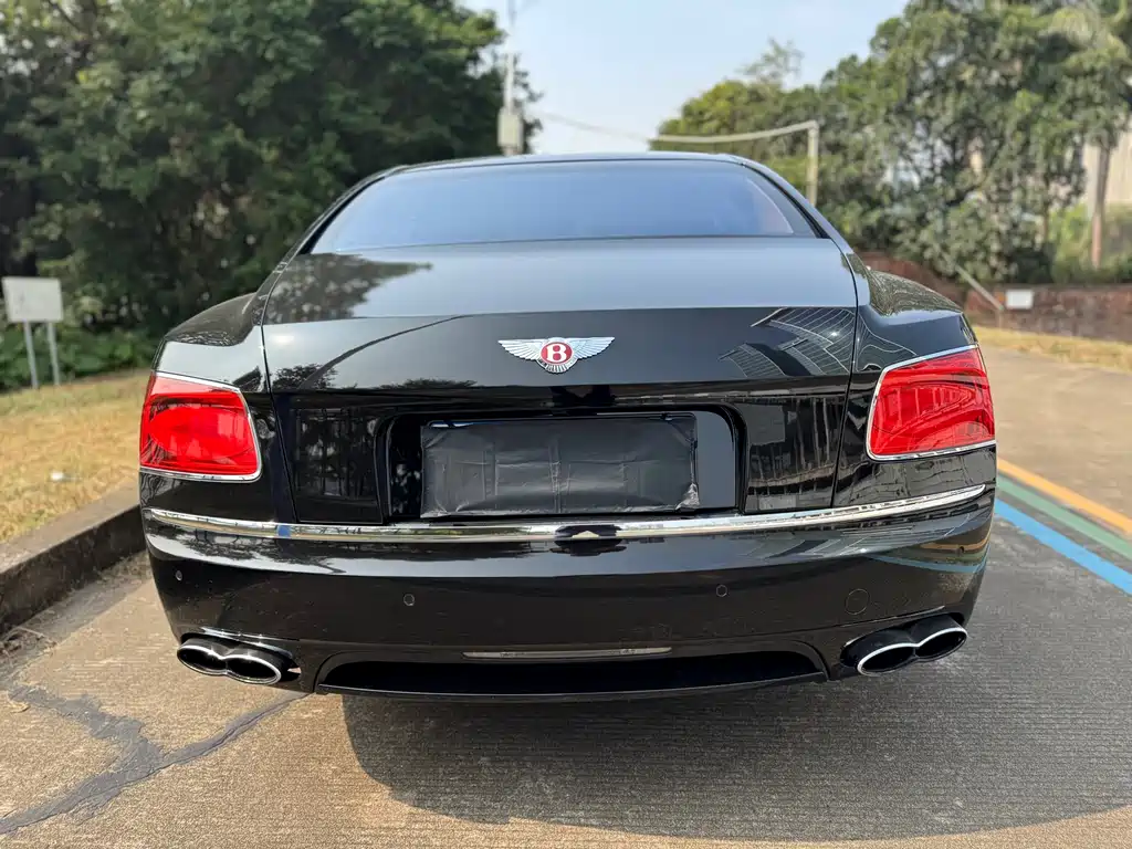 Flying Spur 4.0 T V8 Standard