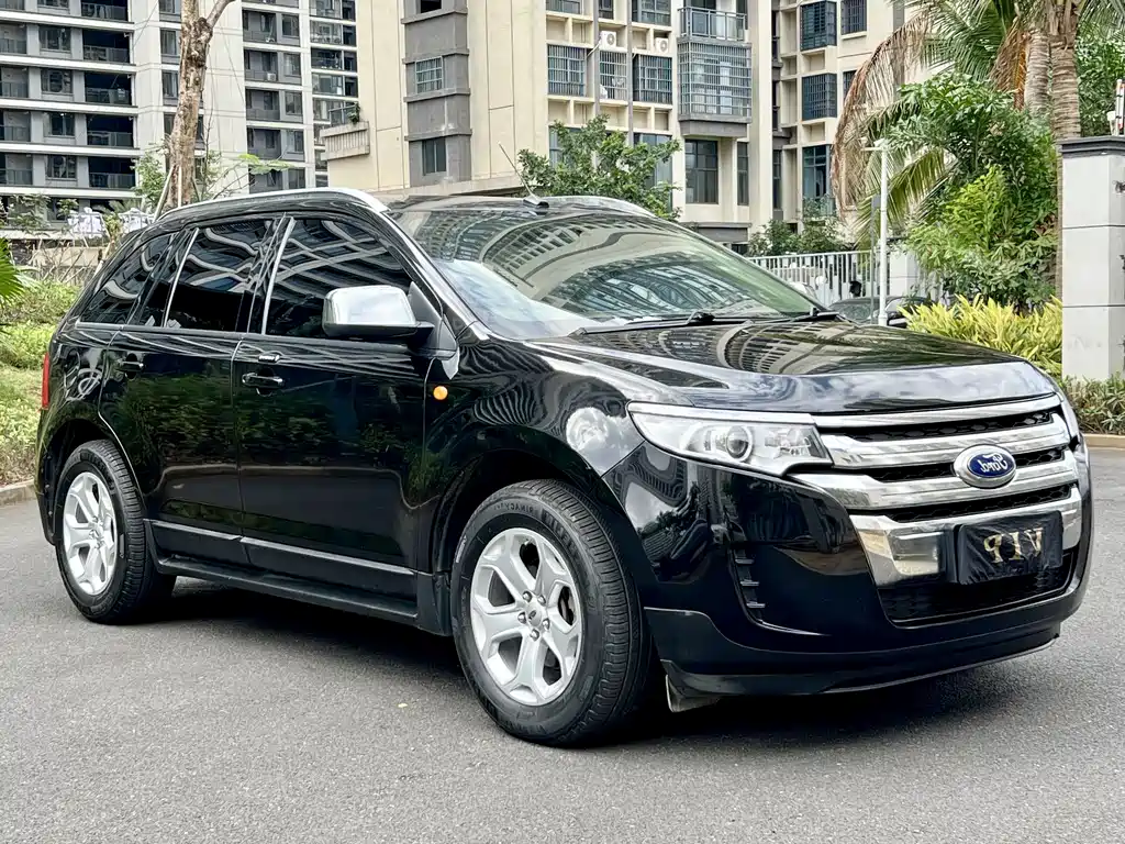 Edge (Import) 2.0 T Elite Sharp Sunroof