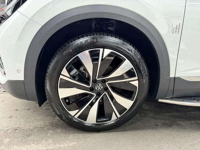 Volkswagen Talagon 380 TSI 4 WD Flagship Victory Realm 6-seat