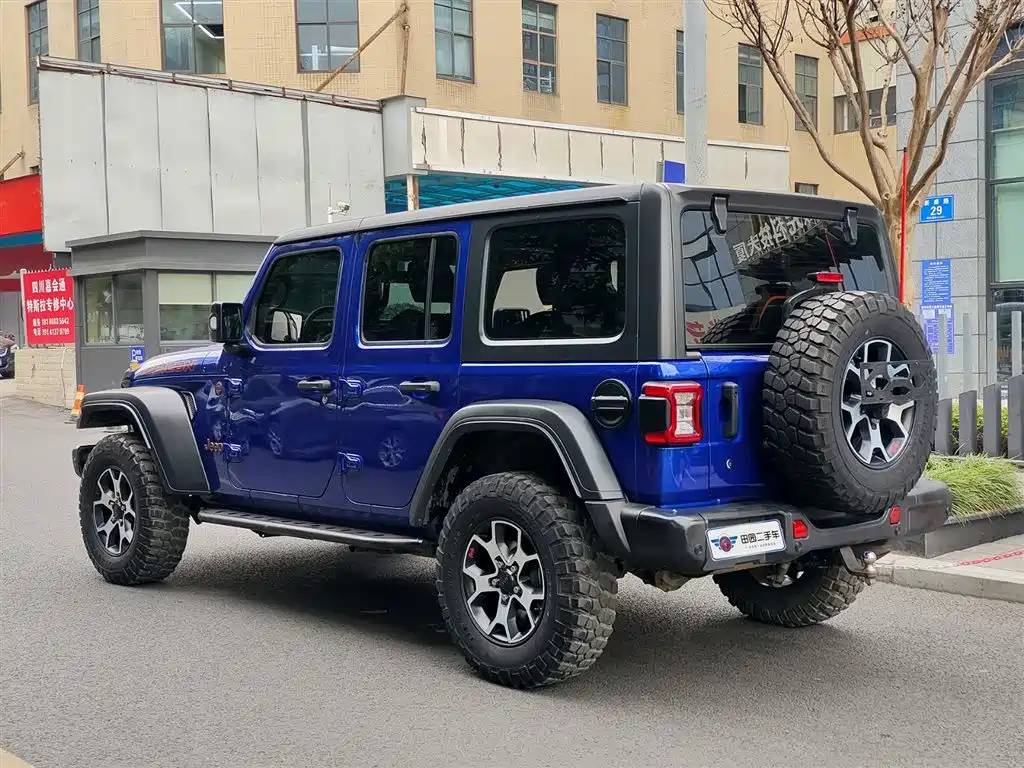 Wrangler 2.0 T Rubicon 4-door CN-V