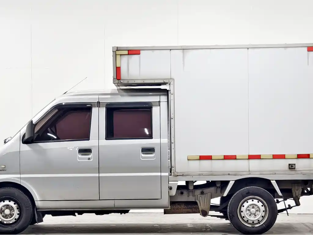 Wuling Rongguang Mini Truck 1.5 L Basic Double Cab L3 C