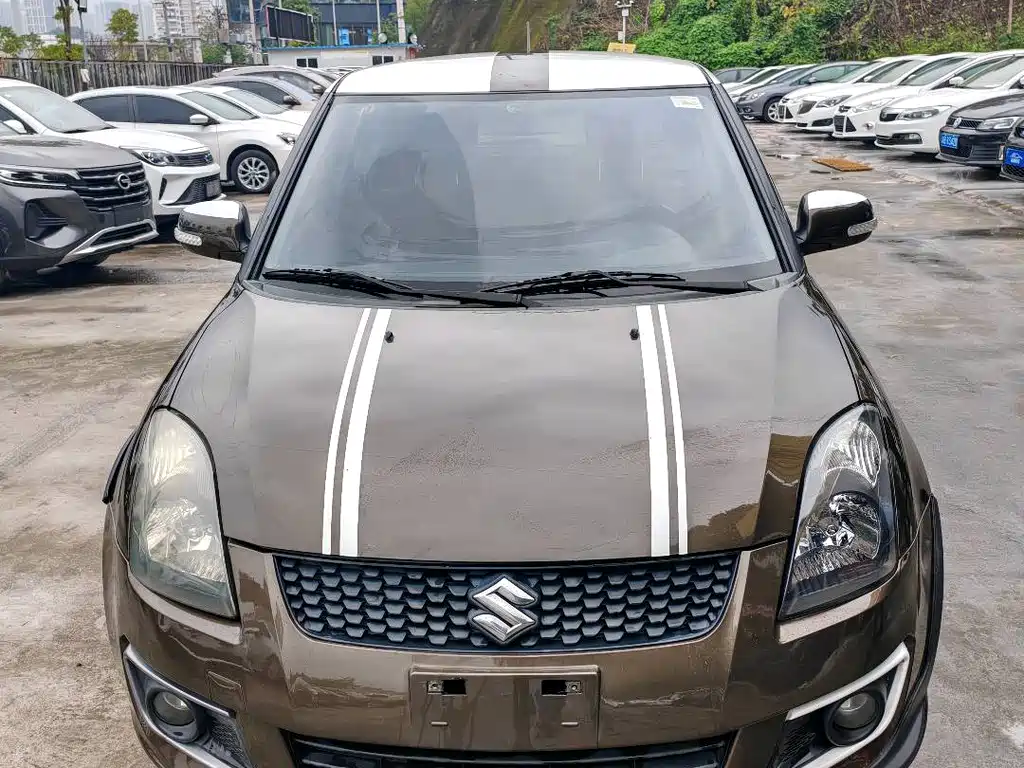 Swift 1.5 L Manual Fashion