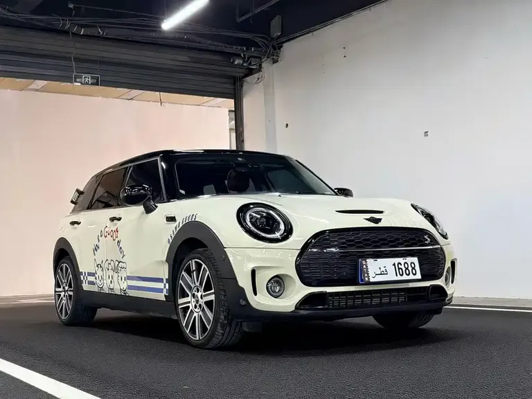 MINI CLUBMAN 2.0 T COOPER S Connoisseur
