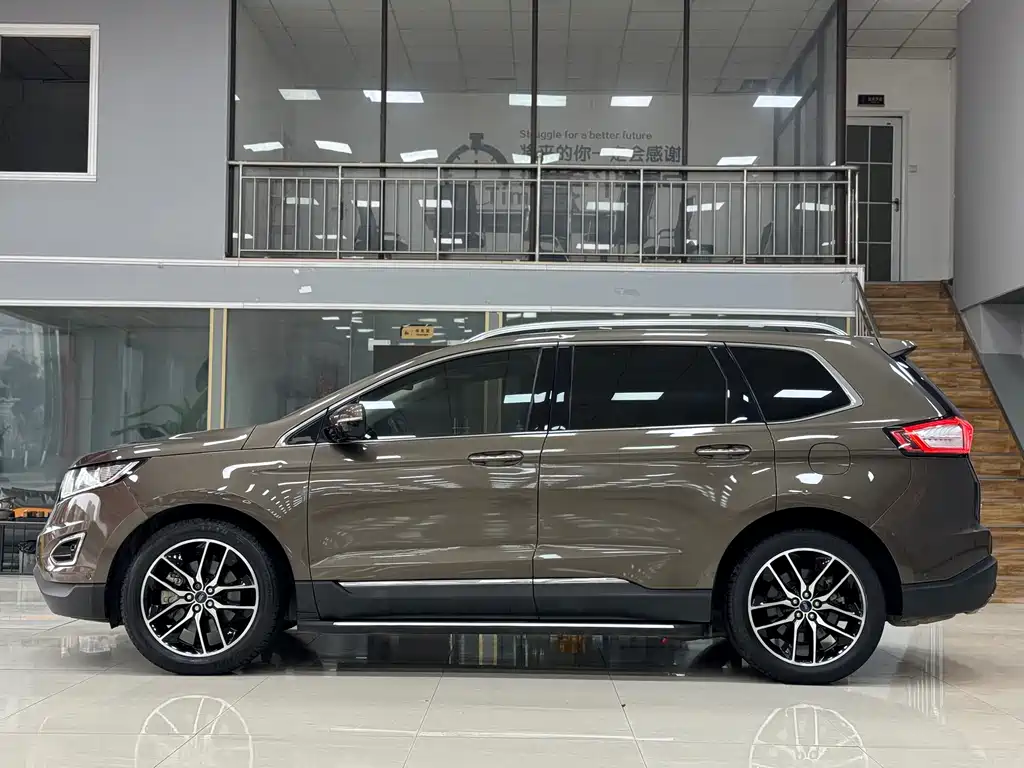 Edge 2.0 T GTDi 4 WD Supreme Sharp