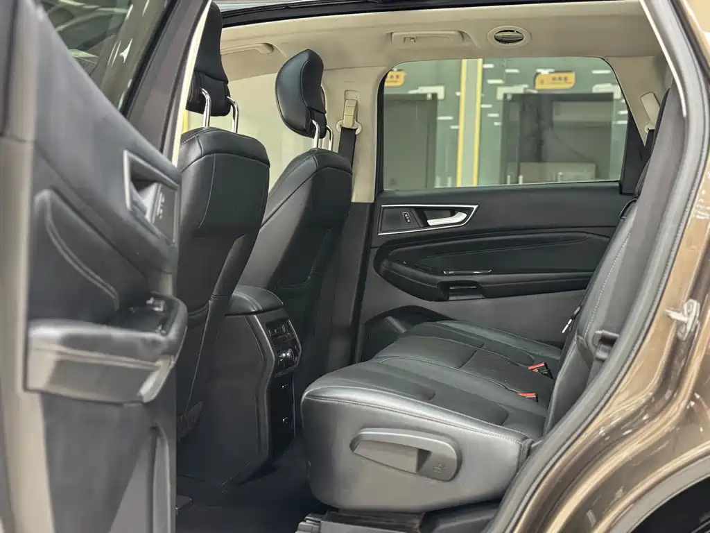 Edge 2.0 T GTDi 4 WD Supreme Sharp