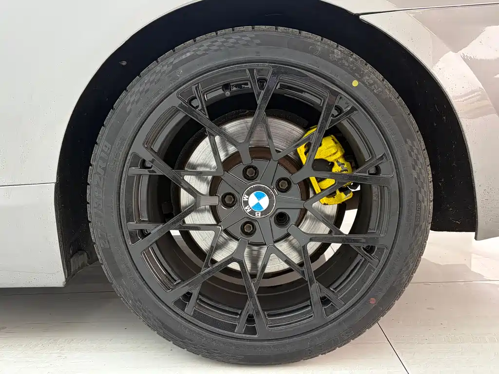 BMW 6 Series 640 i 2-door Coupe