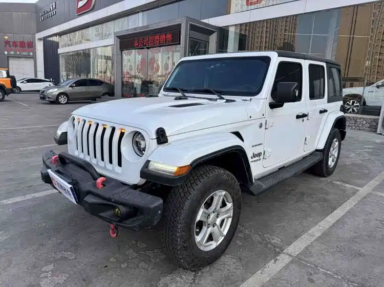 Wrangler 2.0 T Sahara 4-door CN-V