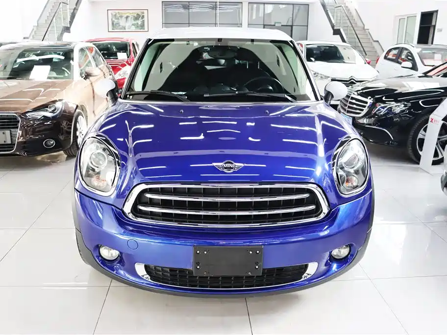 MINI Paceman 1.6 T COOPER ALL4