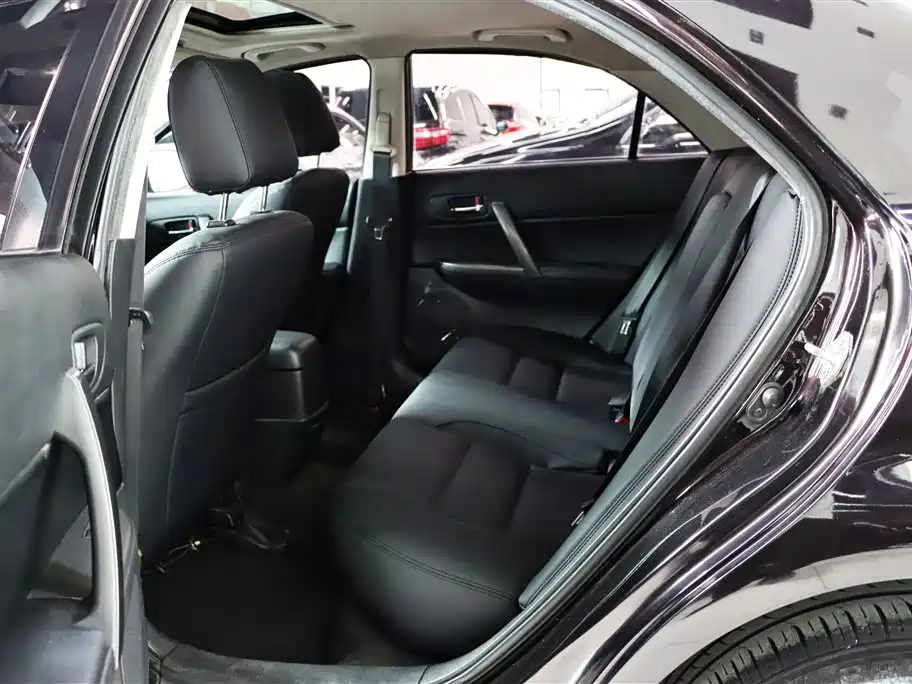 Mazda 6 2.0 L Auto Fashion