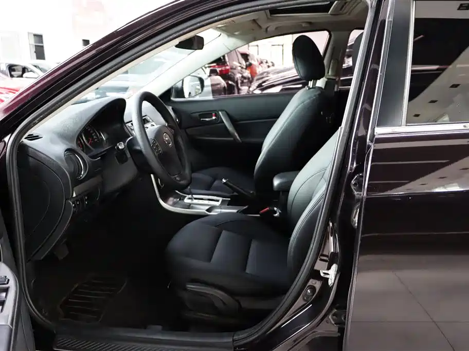 Mazda 6 2.0 L Auto Fashion
