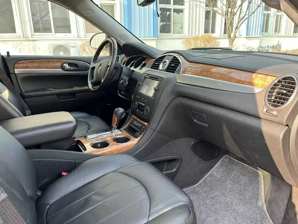 Enclave 3.6 L Elite