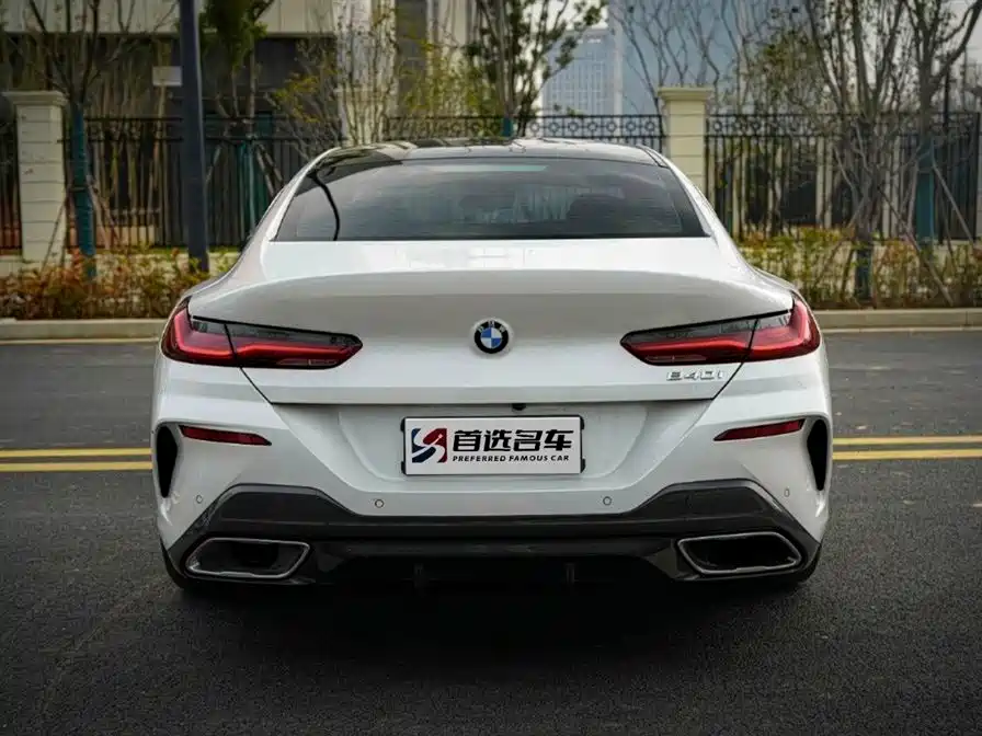 BMW 8 Series 840 i 4-door Coupe M Sport Package