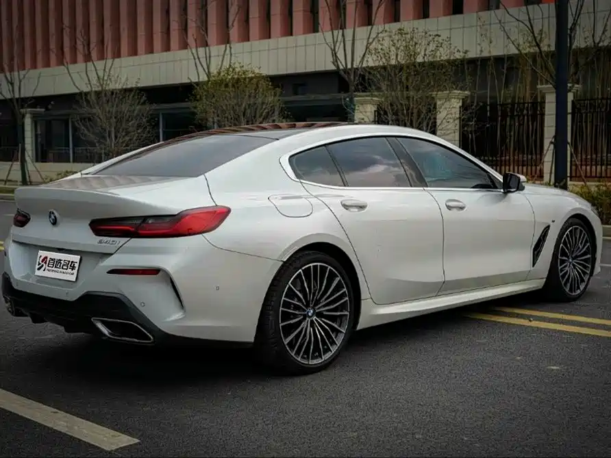 BMW 8 Series 840 i 4-door Coupe M Sport Package