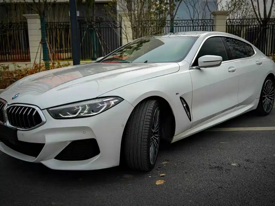 BMW 8 Series 840 i 4-door Coupe M Sport Package