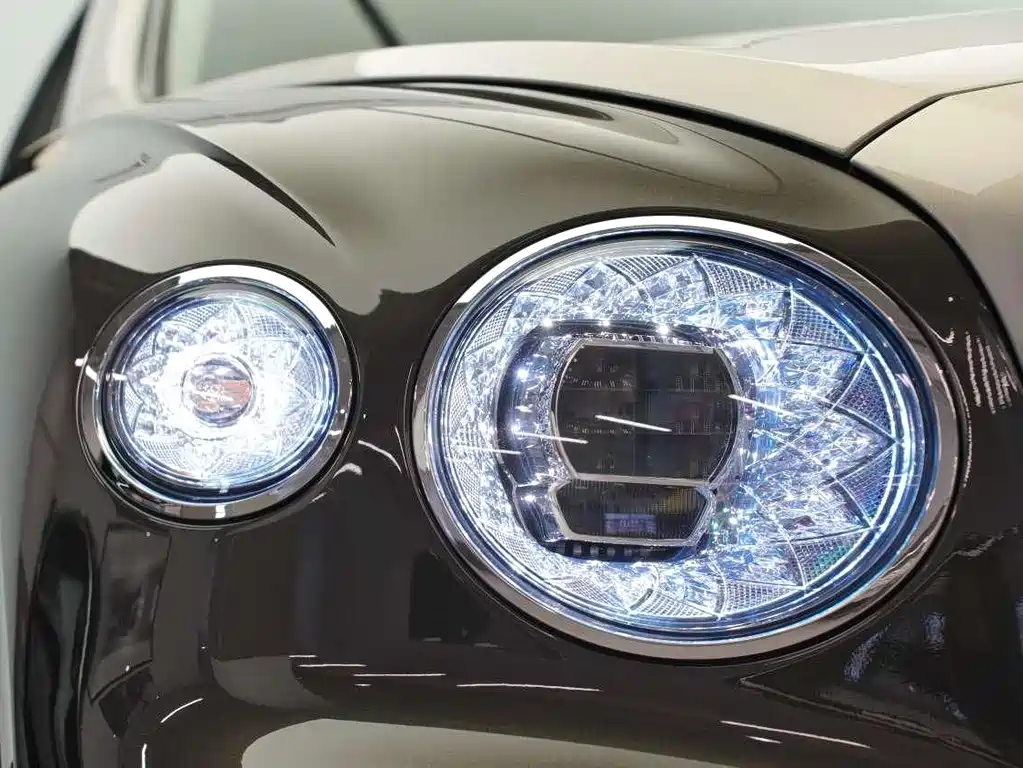 Flying Spur 4.0 T V8 Elegant Degree