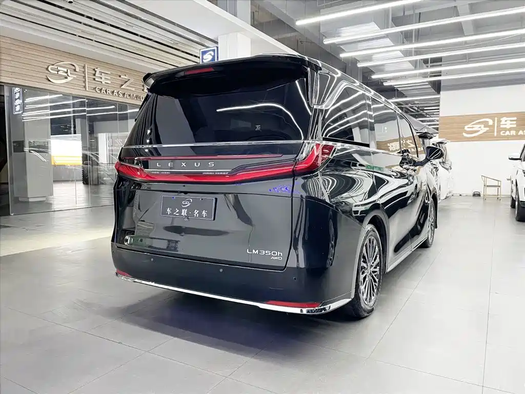 Lexus LM 350 h 7-seat Elegant