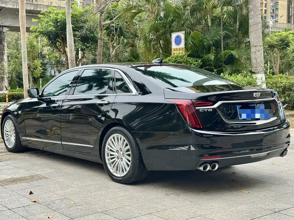 Cadillac CT6 28 T Luxury