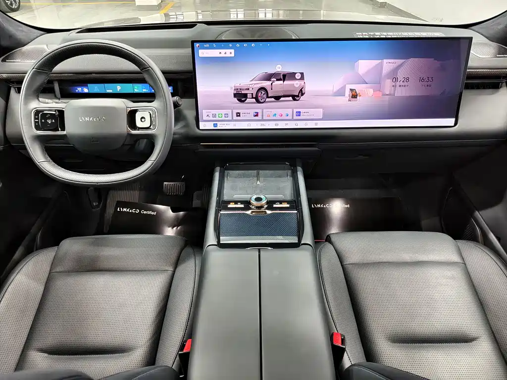 Lynk & Co 900 领克900 2025款 2.0 T Ultra 6座