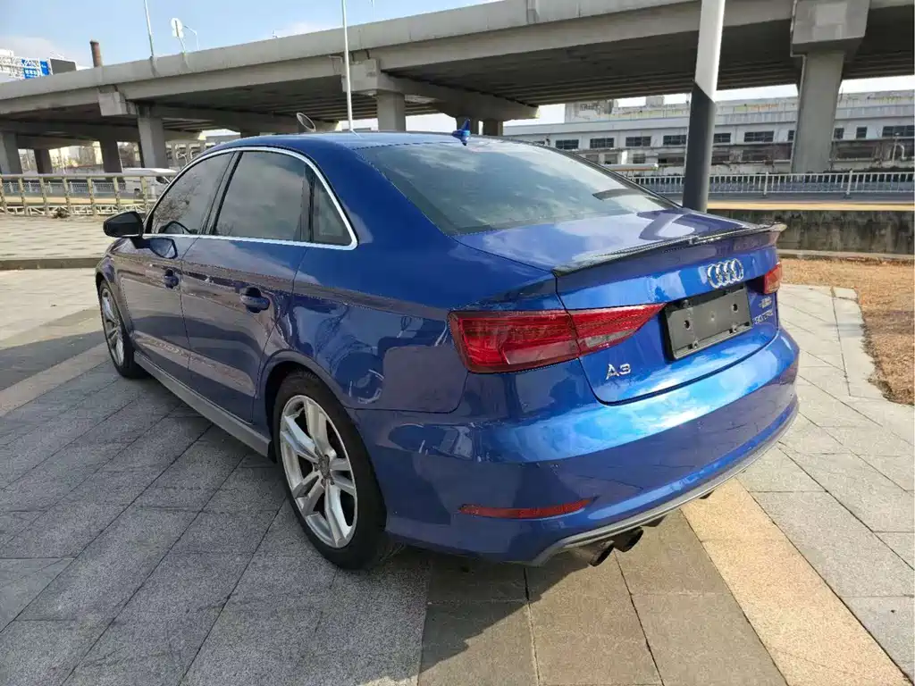 Audi S3 S3 2.0 T Limousine