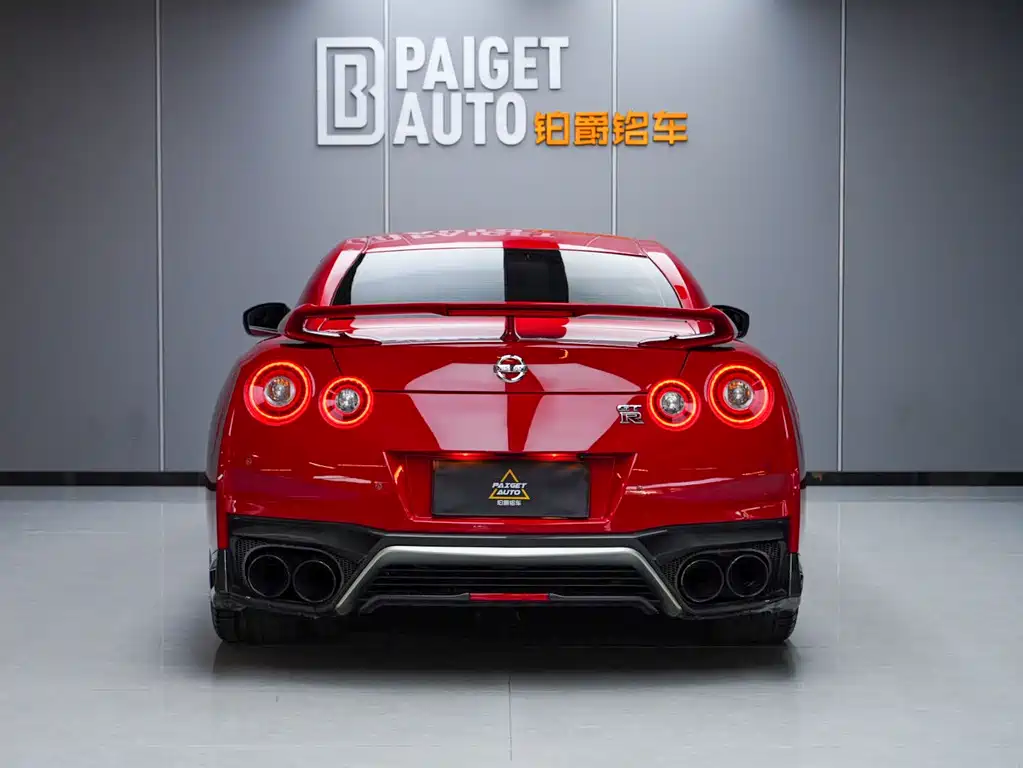 Nissan GT-R 3.8 T Flagship