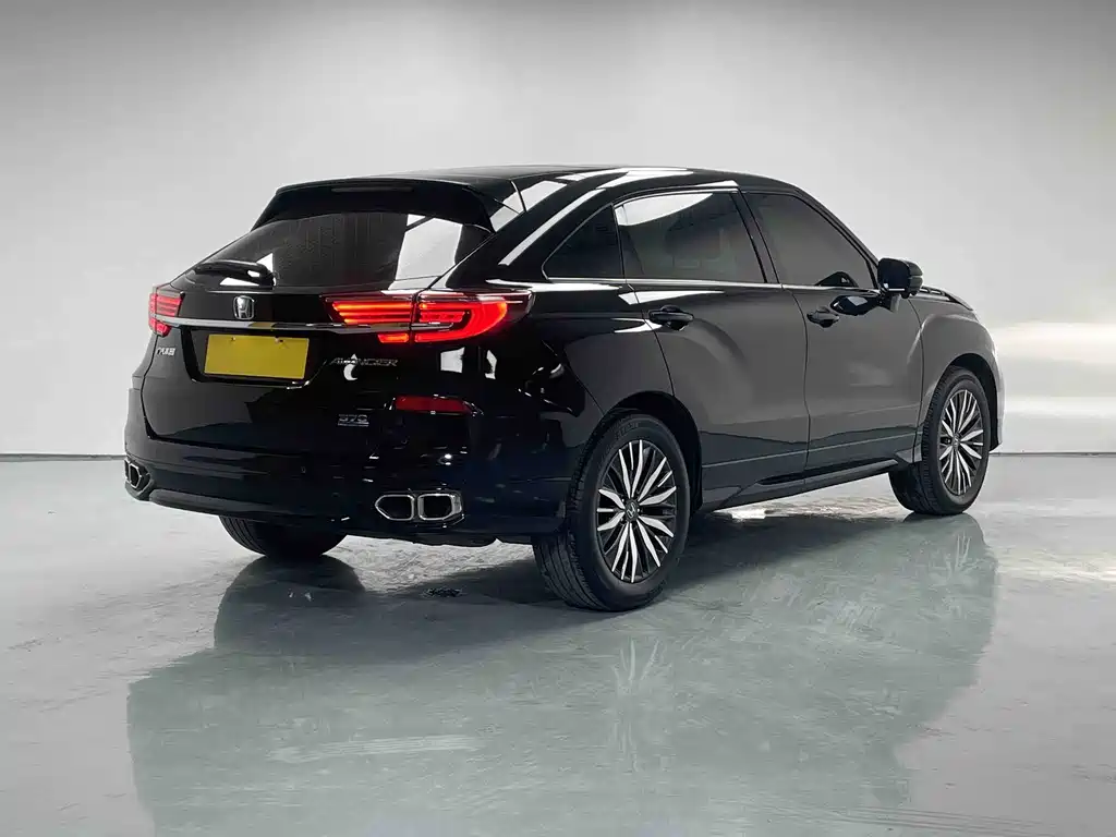 Avancier 370 TURBO 2 WD Luxury