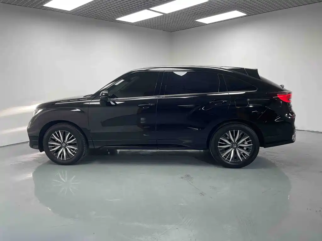 Avancier 370 TURBO 2 WD Luxury