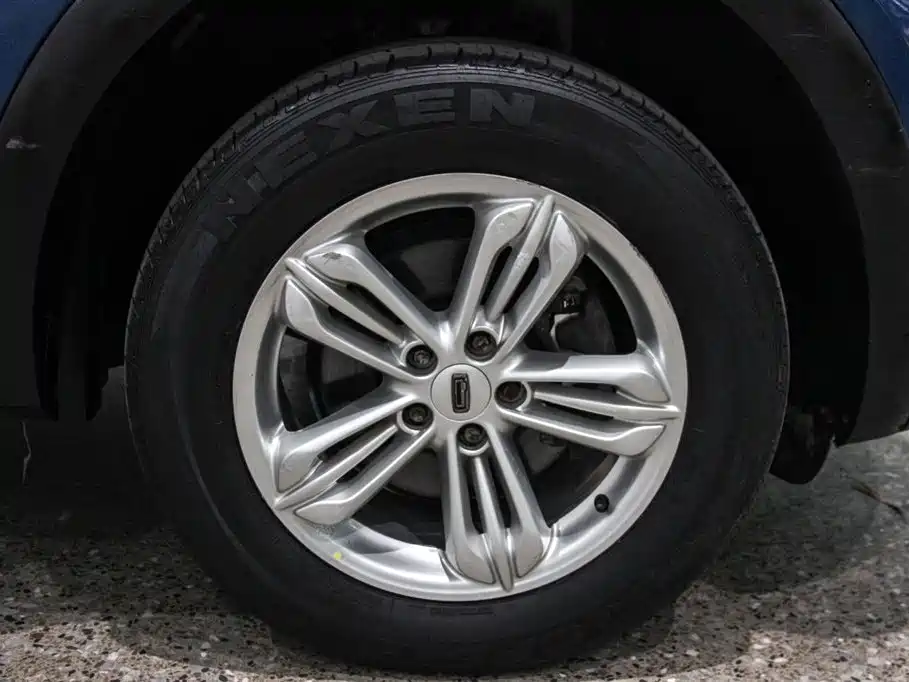 Qoros 5 Facelift 1.6 T Auto Leading