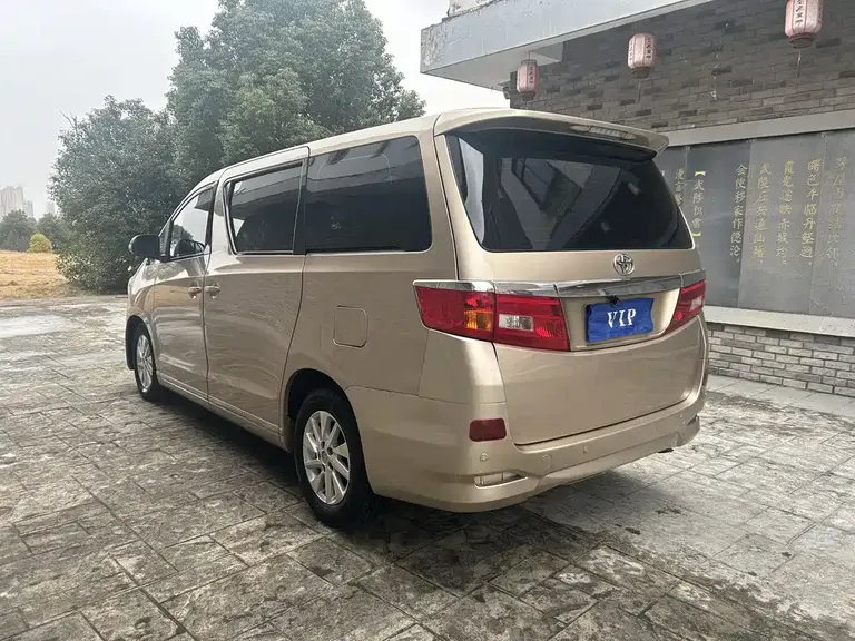 Jiulong Aifei 2.4 L Auto Standard
