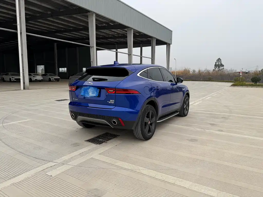 Jaguar E-PACE P250 SE CN-V