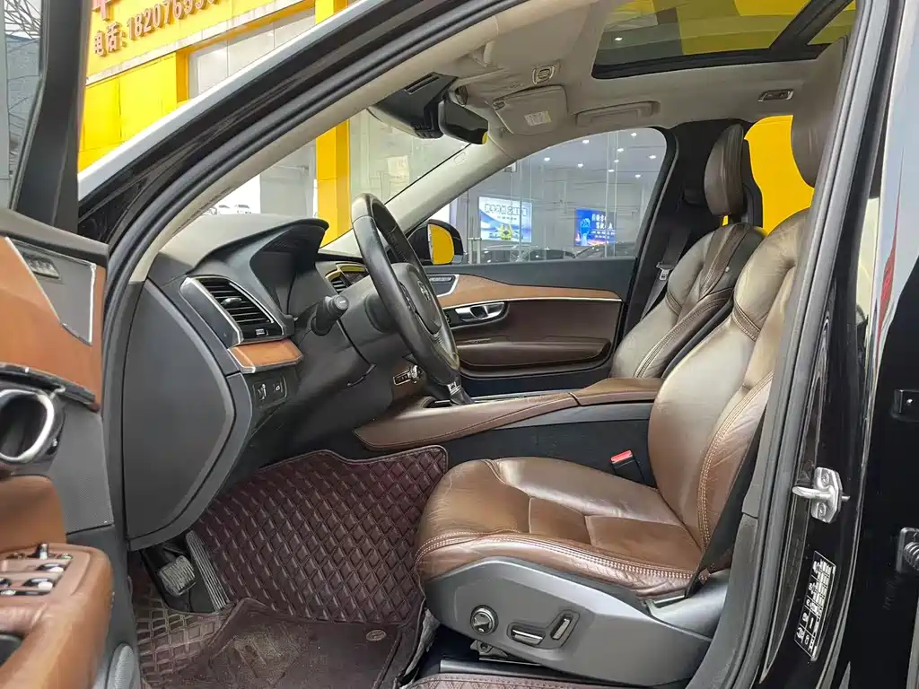 Volvo XC90 T6 Smart Ease 7-seat